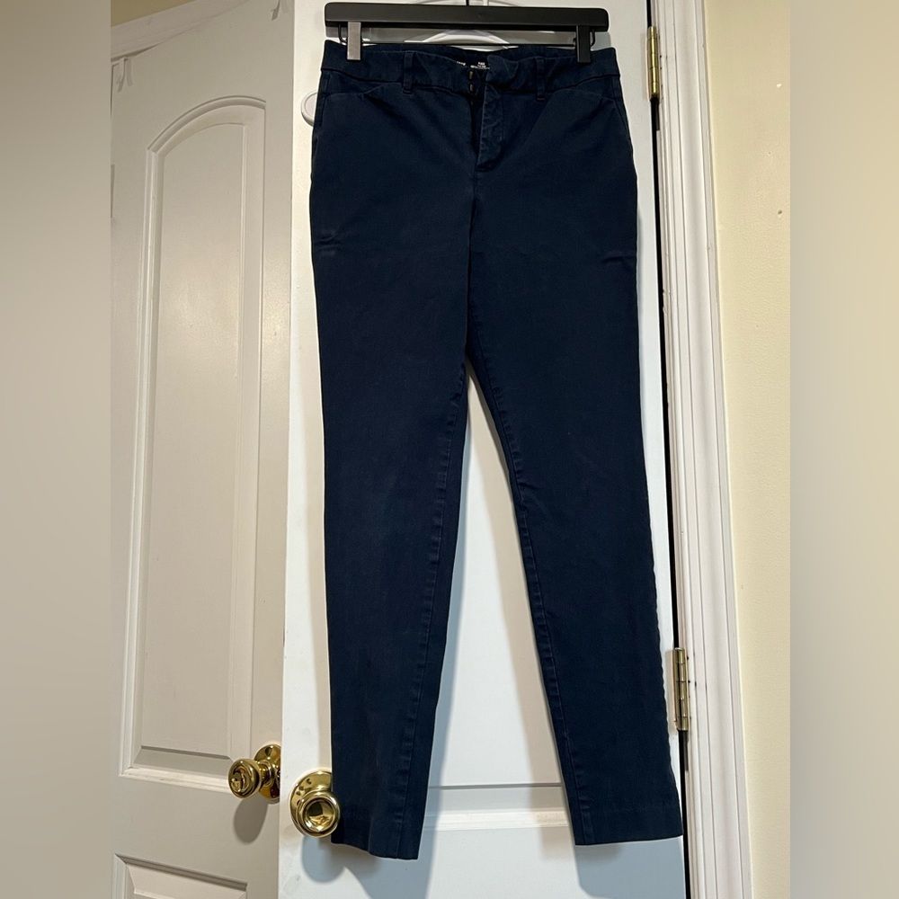 Women’s stretchy work pants